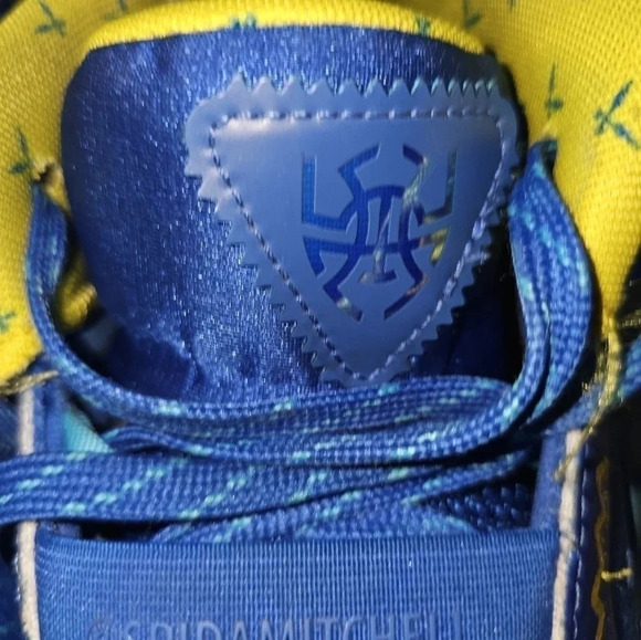 DONOVAN Mitchell D.O.N 3 Basketball Sneakers main image 4